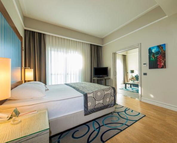 Hotel Xanadu Island