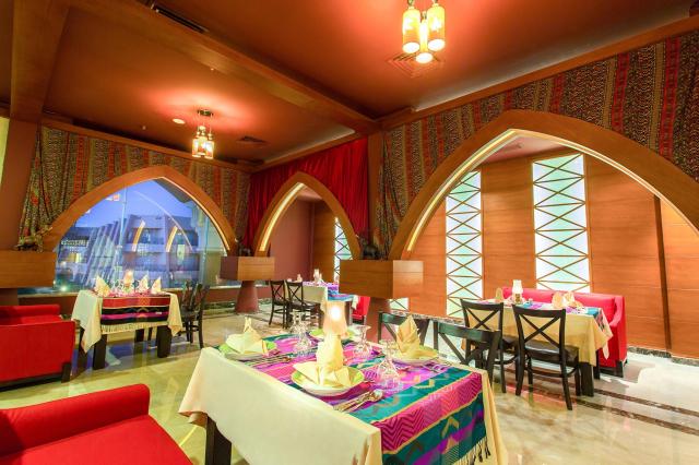 Hotel Jasmine Palace Resort