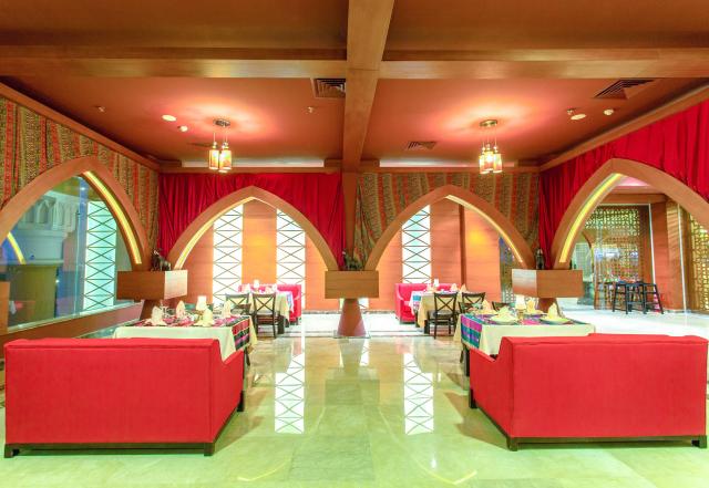 Hotel Jasmine Palace Resort