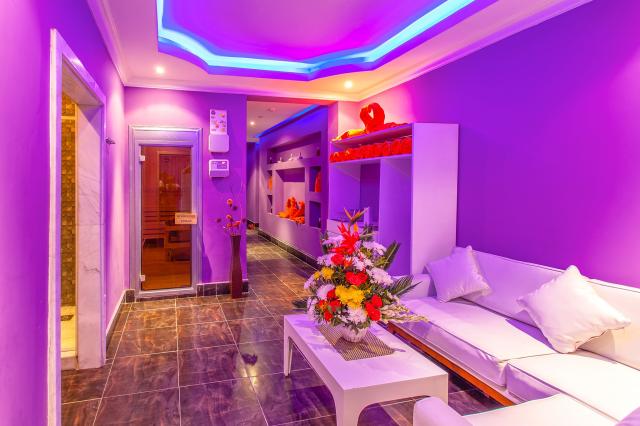 Hotel Jasmine Palace Resort
