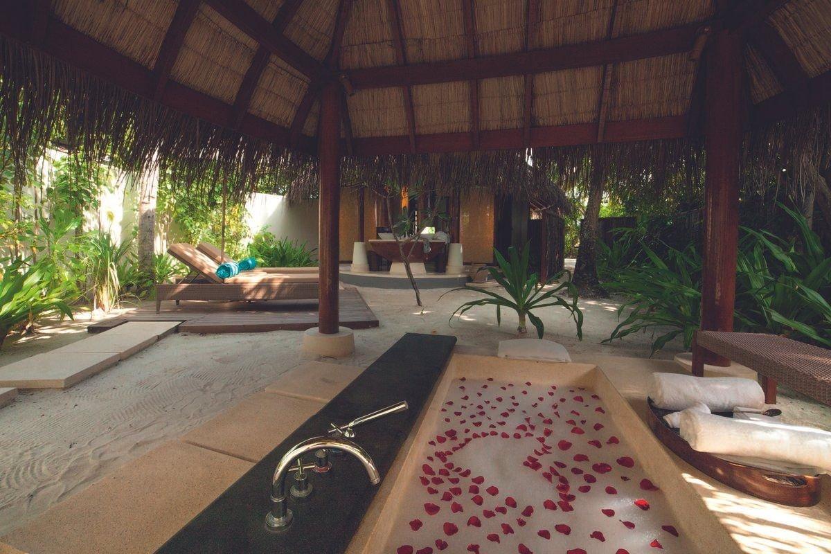 Constance Halaveli Maldives