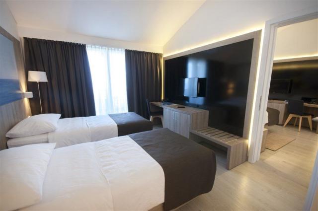 Hotel Medora Auri Family Beach Resort