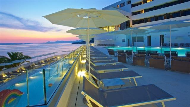 Hotel Medora Auri Family Beach Resort