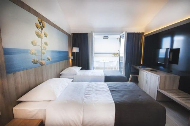 Hotel Medora Auri Family Beach Resort