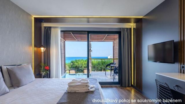 Hotel Adora Calma Beach