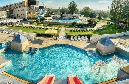 Hotel Aquacity Seasons