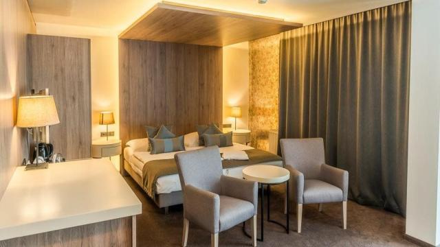 Hotel Aquacity Seasons