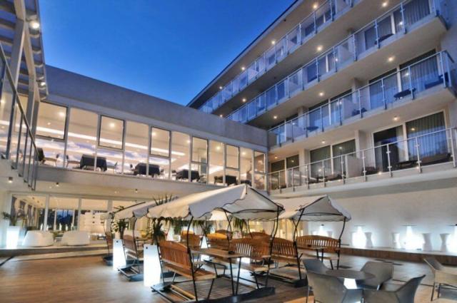 Hotel Marina Palace
