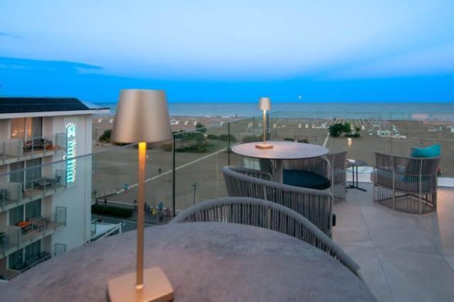 Hotel Marina Palace