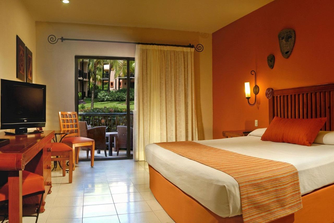 Catalonia Riviera Maya