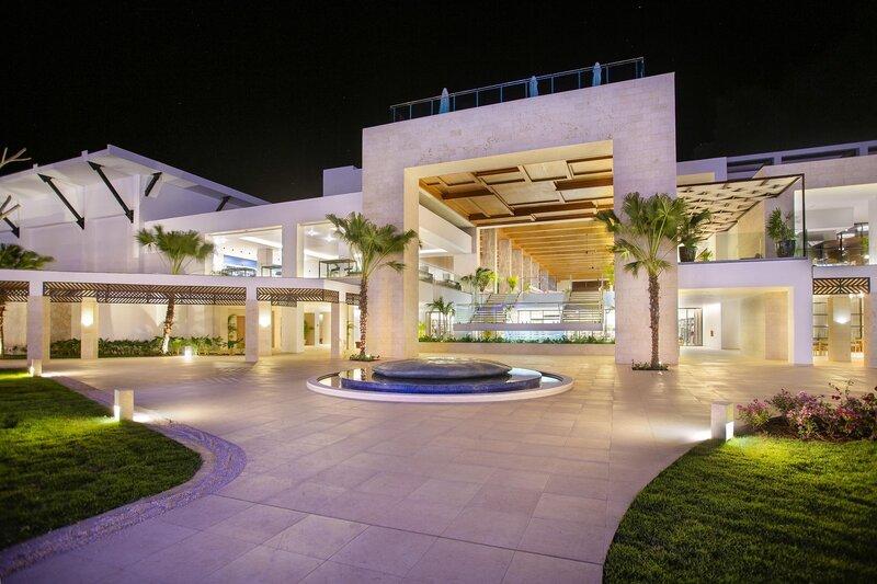 Hotel Serenade Punta Cana Beach & Spa Resort