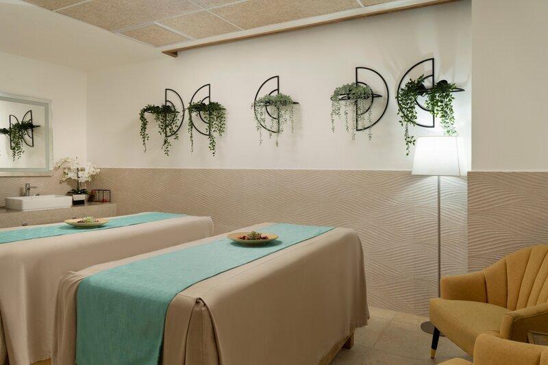 Hotel Serenade Punta Cana Beach & Spa Resort