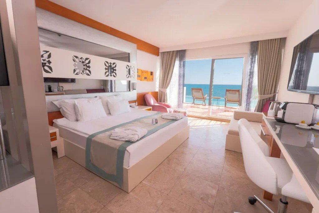 Hotel Flora Garden Beach