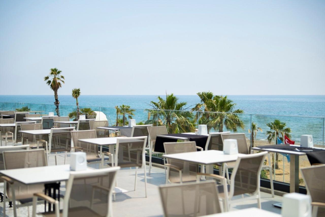 Hotel Flora Garden Beach
