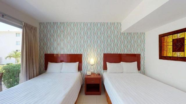 Hotel Dos Playas Faranda