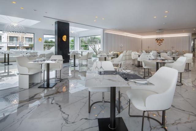 Hotel Diamond Deluxe