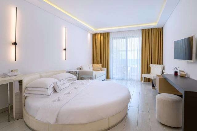 Hotel Diamond Deluxe