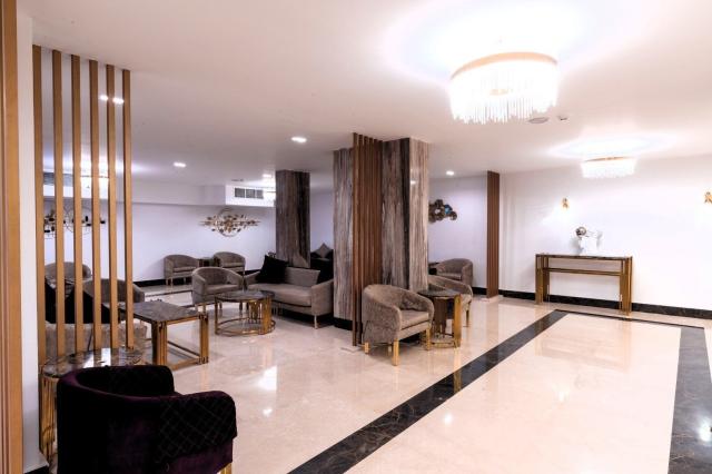 Hotel Minamark Beach Resort