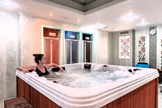 Hotel Minamark Beach Resort