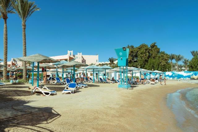 Hotel Minamark Beach Resort