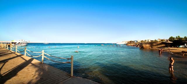 Hotel Minamark Beach Resort