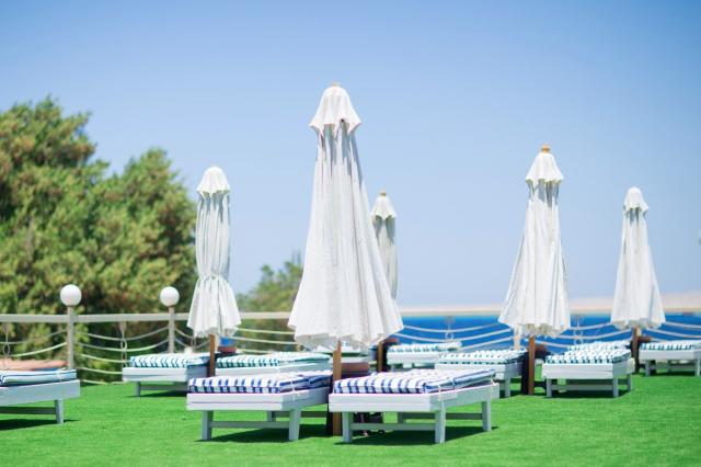 Hotel Minamark Beach Resort
