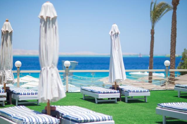 Hotel Minamark Beach Resort