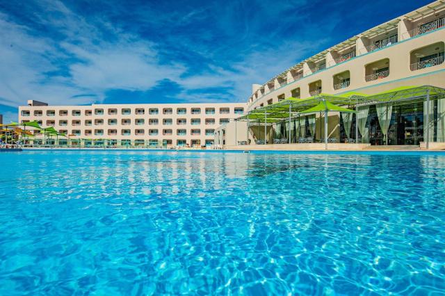 Hotel Titanic Resort and Aqua Park