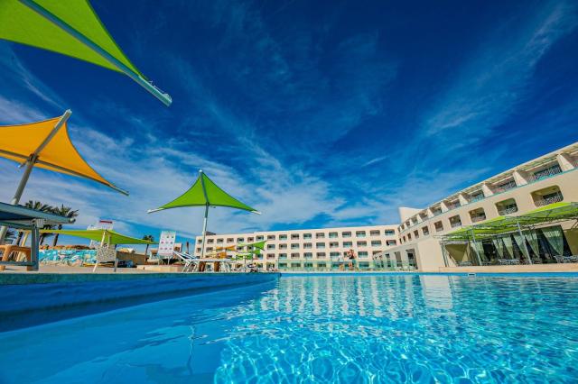 Hotel Titanic Resort and Aqua Park