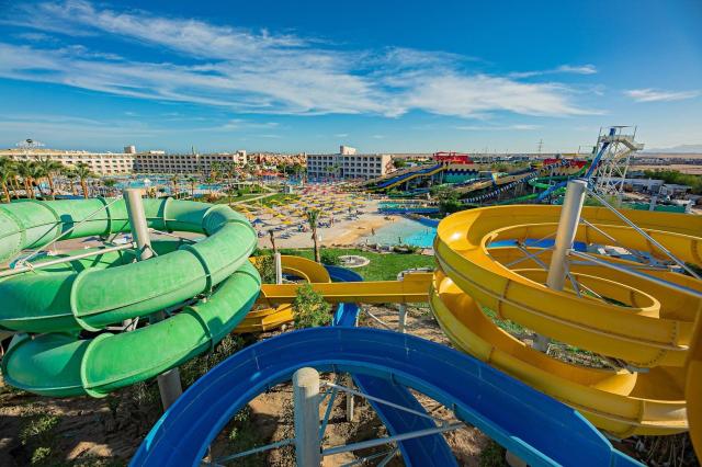 Hotel Titanic Resort and Aqua Park