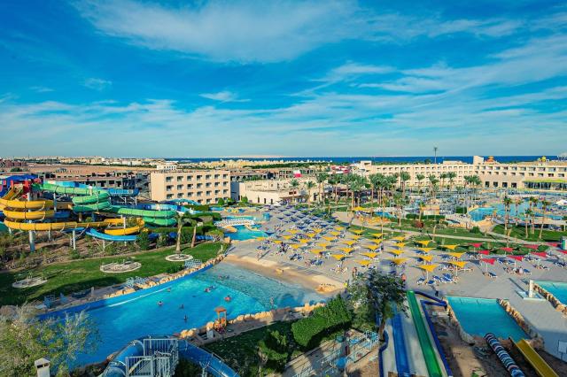 Hotel Titanic Resort and Aqua Park
