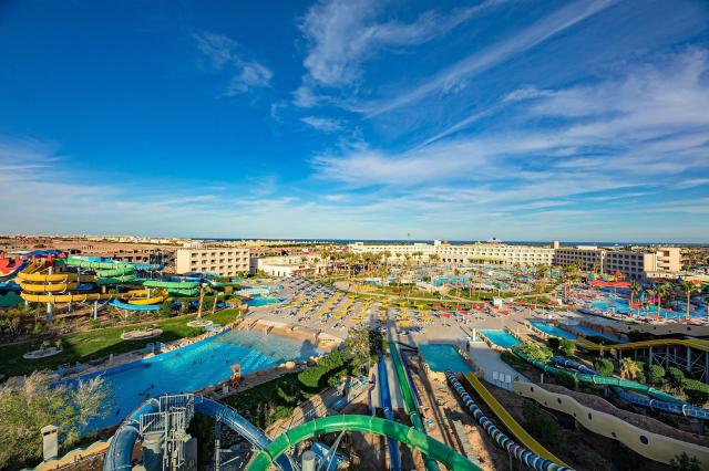 Hotel Titanic Resort and Aqua Park