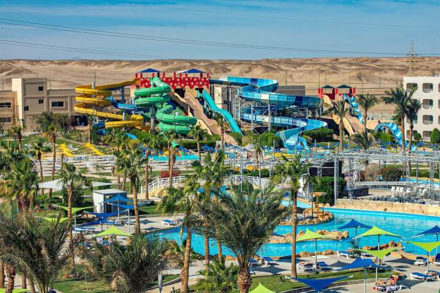 Hotel Titanic Resort and Aqua Park