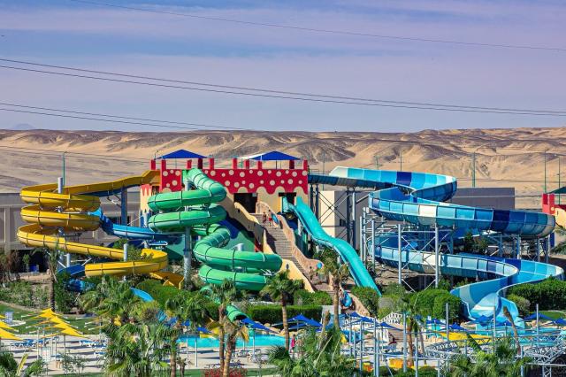 Hotel Titanic Resort and Aqua Park