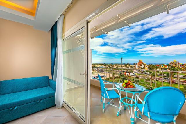 Hotel Titanic Resort and Aqua Park