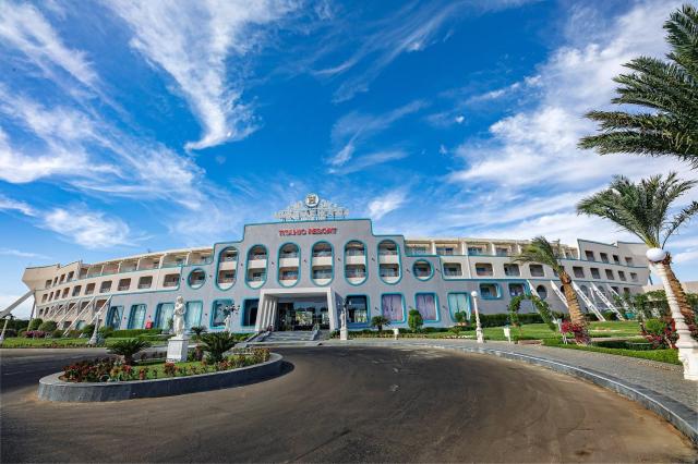 Hotel Titanic Resort and Aqua Park