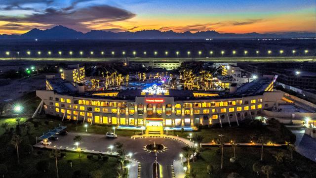 Hotel Titanic Resort and Aqua Park