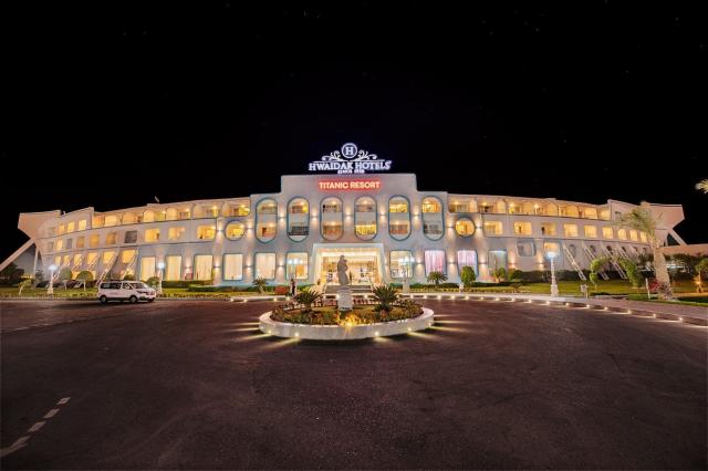 Hotel Titanic Resort and Aqua Park