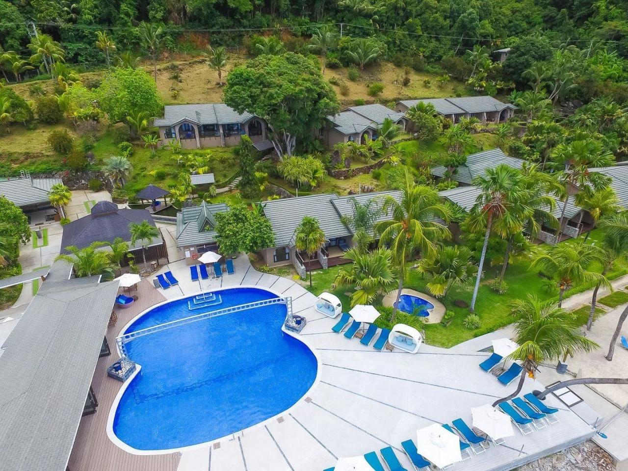 Hotel Coco De Mer & Black Parrot Suites