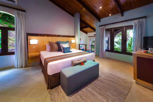 Hotel Coco De Mer & Black Parrot Suites