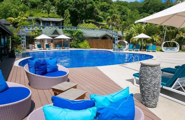 Hotel Coco De Mer & Black Parrot Suites