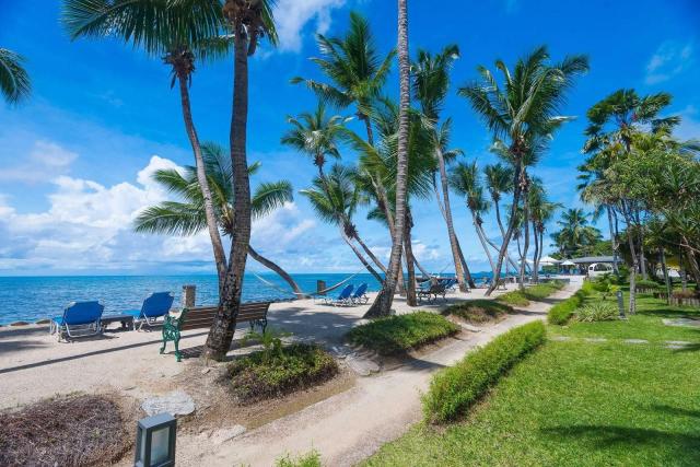 Hotel Coco De Mer & Black Parrot Suites