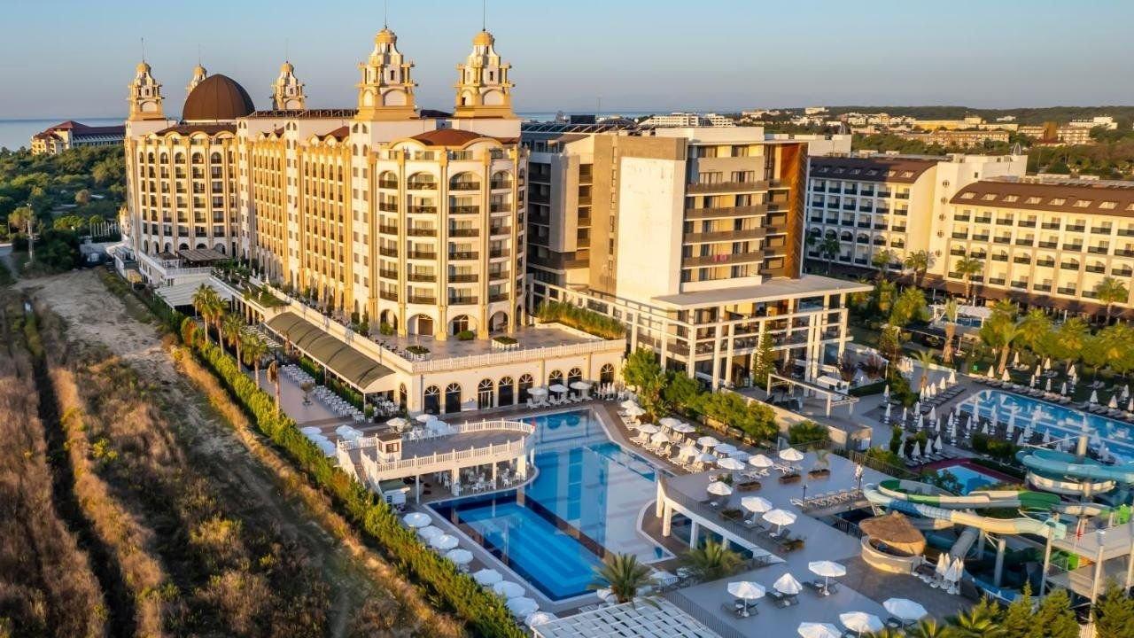 Hotel Jadore Deluxe