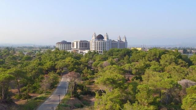 Hotel Jadore Deluxe