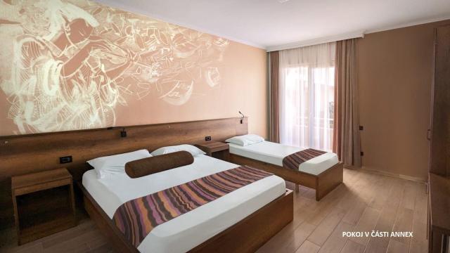Hotel Epidamn White Sensation
