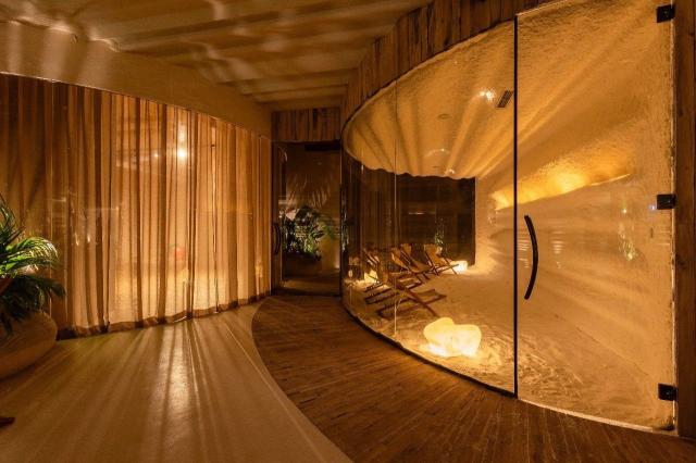 Hotel Epidamn White Sensation