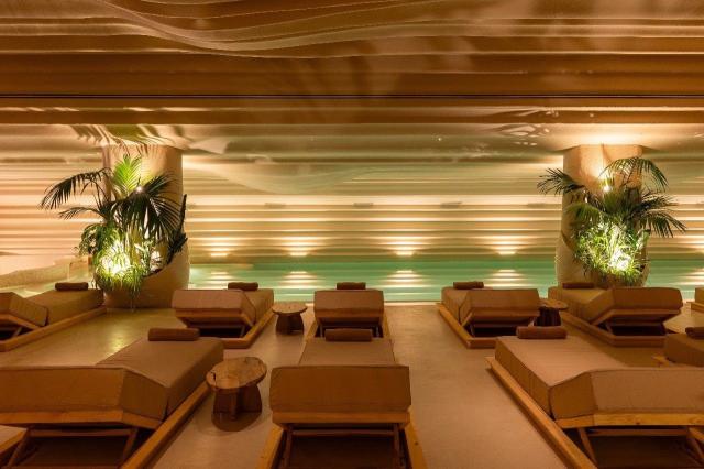 Hotel Epidamn White Sensation