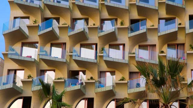 Hotel Epidamn White Sensation