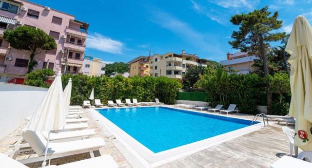 Hotel Besani