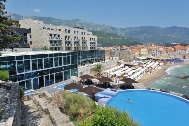 Avala Resort & Villas Hotel